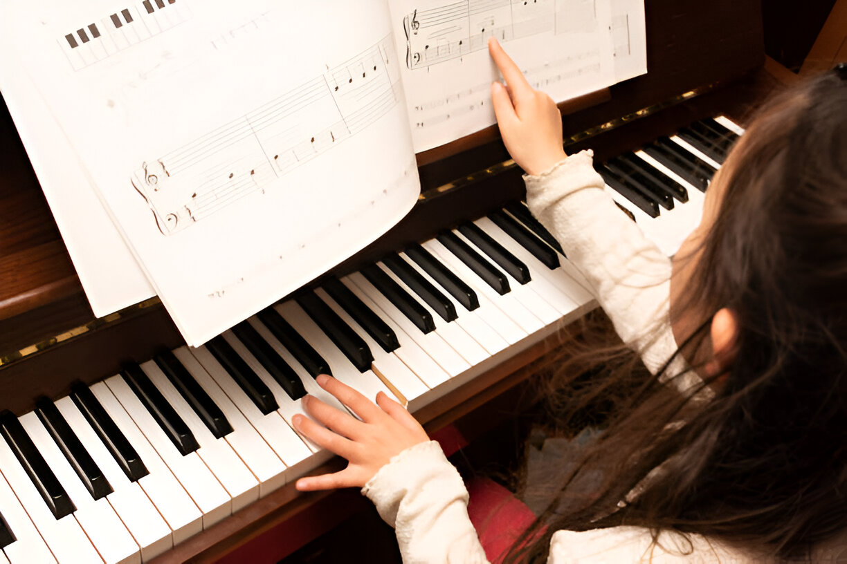 Piano Lessons for Kids & Adults